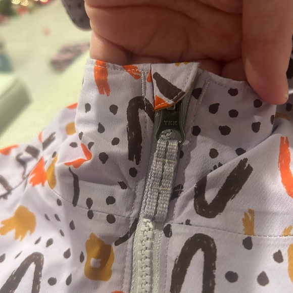 REI hooded rain jacket floral size 4/5 - Picture 3 of 6